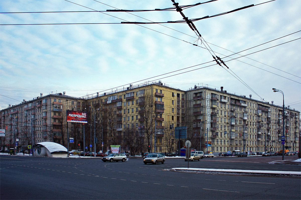 Москва, Комсомольский проспект, 49; Улица Хамовнический Вал, 18; Улица Хамовнический Вал, 16