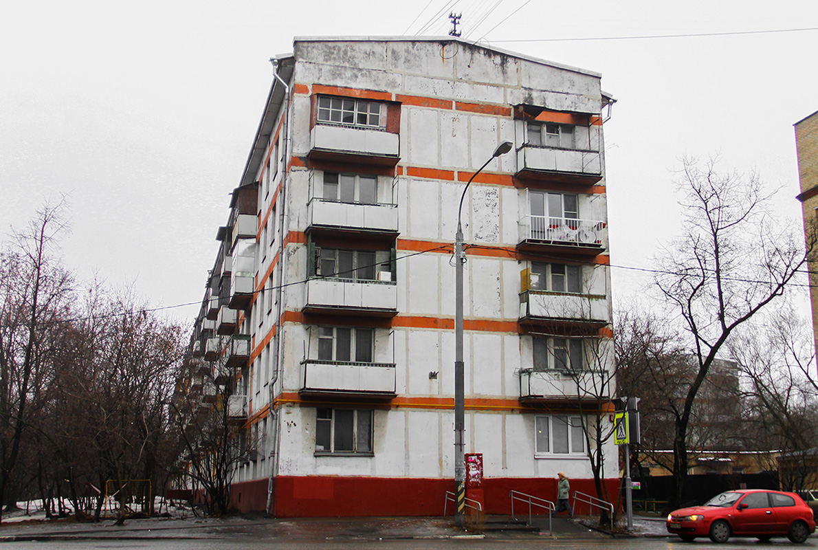 Moscow, Новощукинская улица, 2