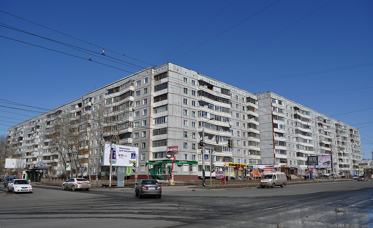 Omsk, Улица 10 лет Октября, 105; Улица Куйбышева, 31