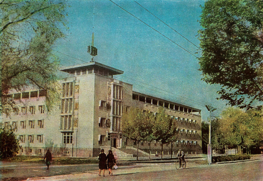 Бишкек, Проспект Чуй, 267