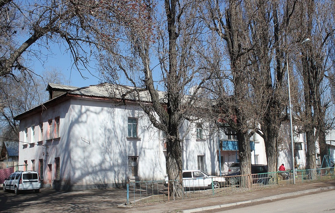 Алматы, Проспект Суюнбая, 168