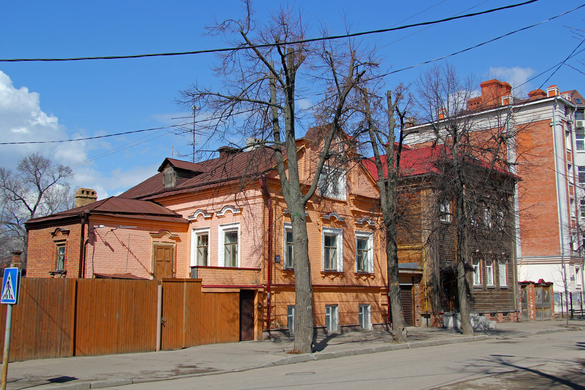 Kazan, Улица Ульянова-Ленина, 33; Улица Ульянова-Ленина, 35