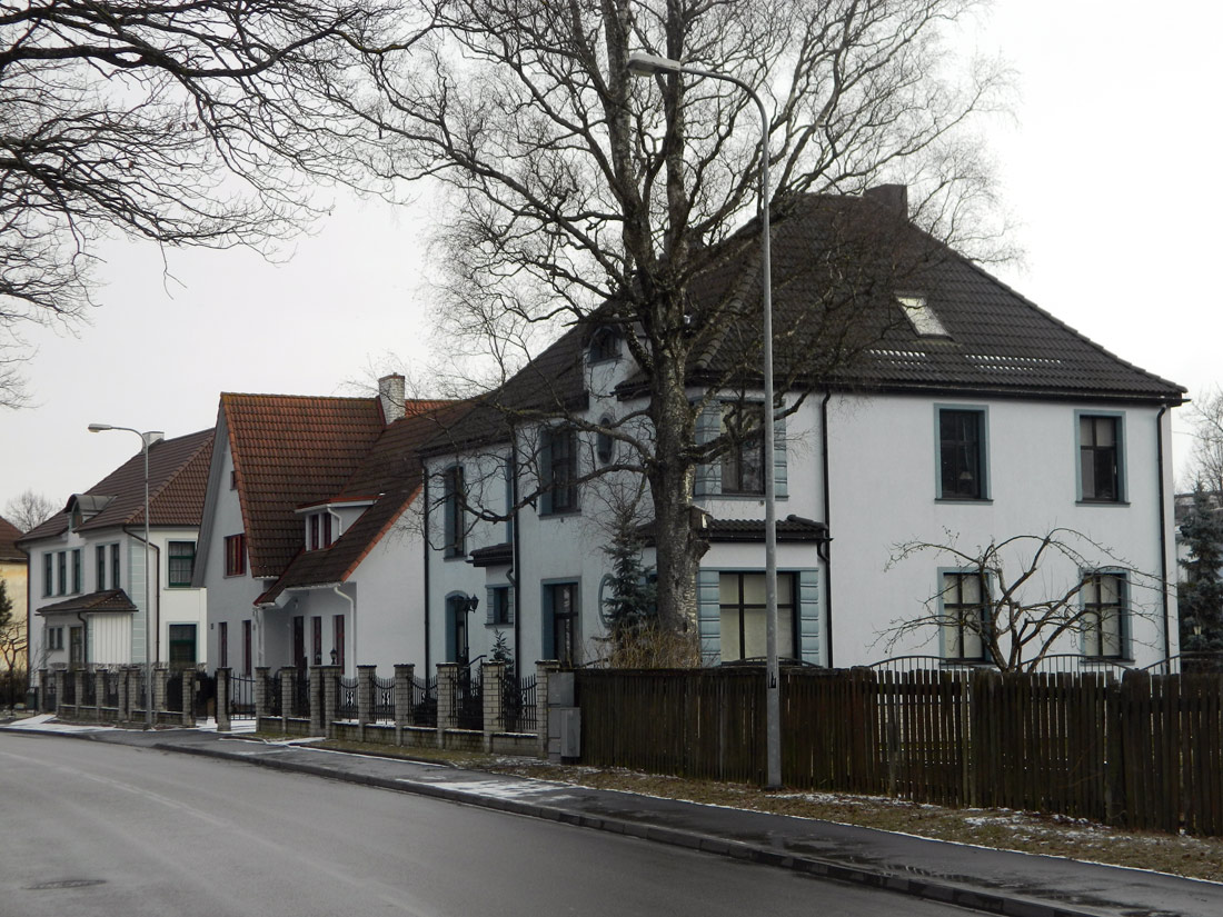 Pärnu, Ringi, 30; Ringi, 32; Ringi, 34