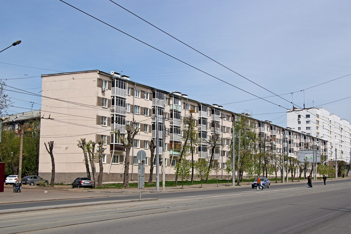 Kazan, Улица Татарстан, 64; Улица Татарстан, 68