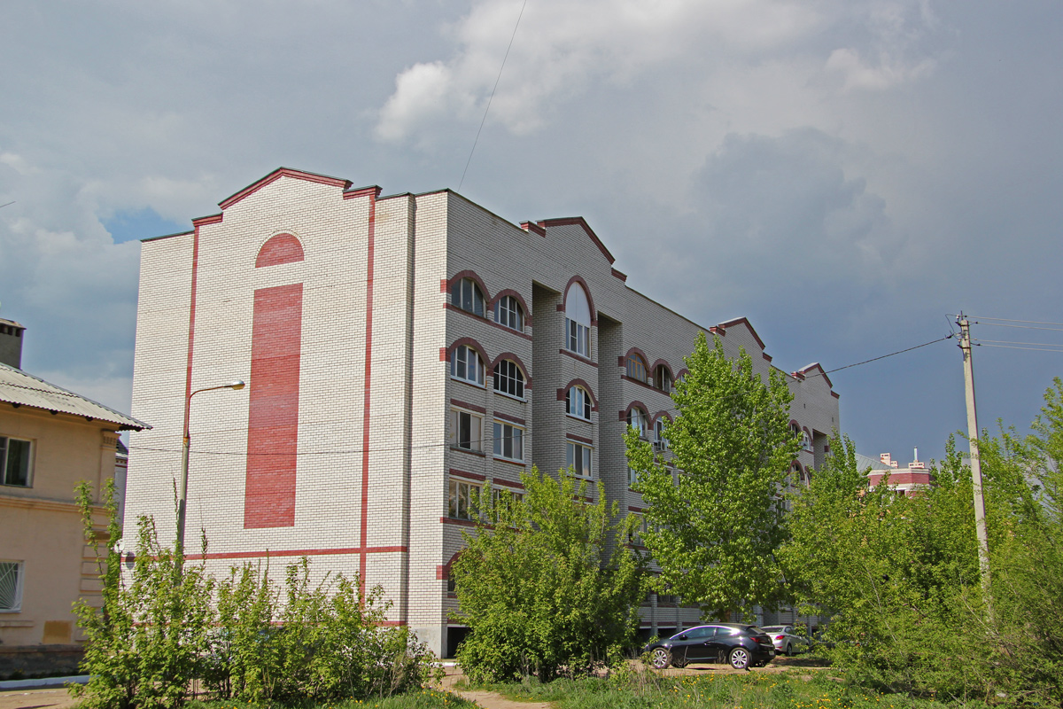 Kazan, Улица Челюскина, 42
