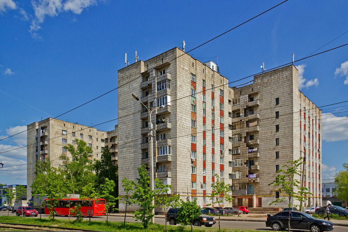 Kazan, Улица Дементьева, 28