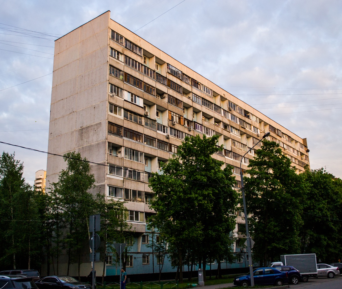 Moscow, Абрамцевская улица, 6