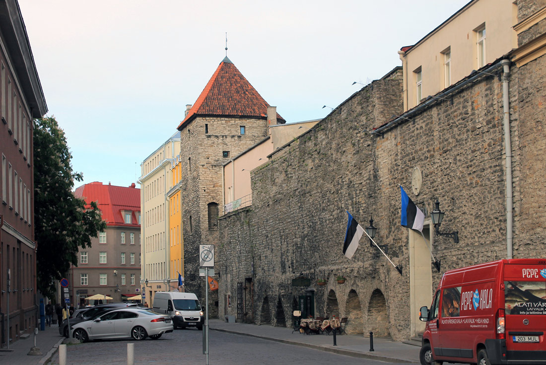 Tallinn, Müürivahe, 12