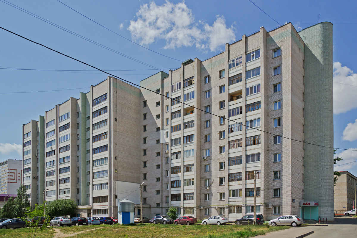 Kazan, Улица Аделя Кутуя, 54 (подъезды 1-2); Улица Аделя Кутуя, 54 (подъезд 3)