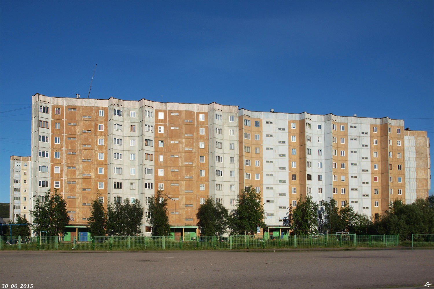 Мурманск, Улица Свердлова, 68; Улица Свердлова, 70