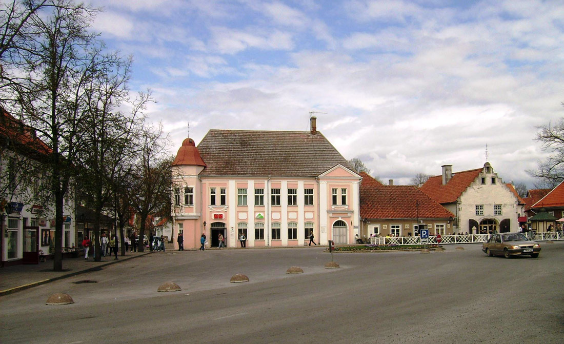 Курессааре, Tallinna, 1; Tallinna, 3