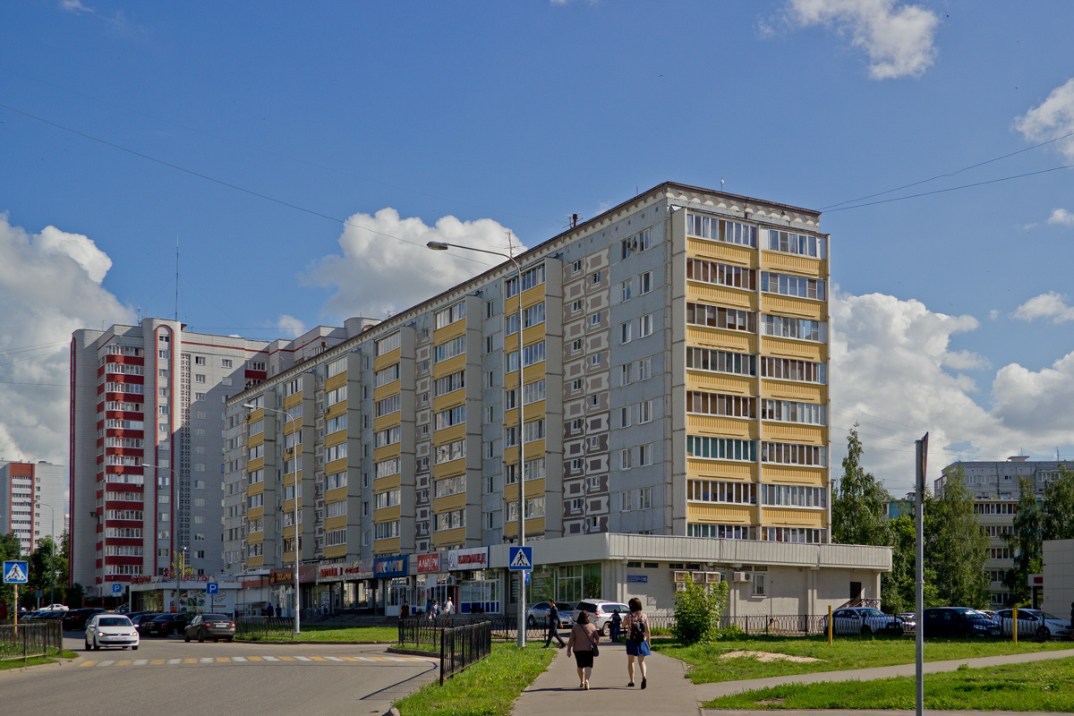 Kazan, Улица Сыртлановой, 16