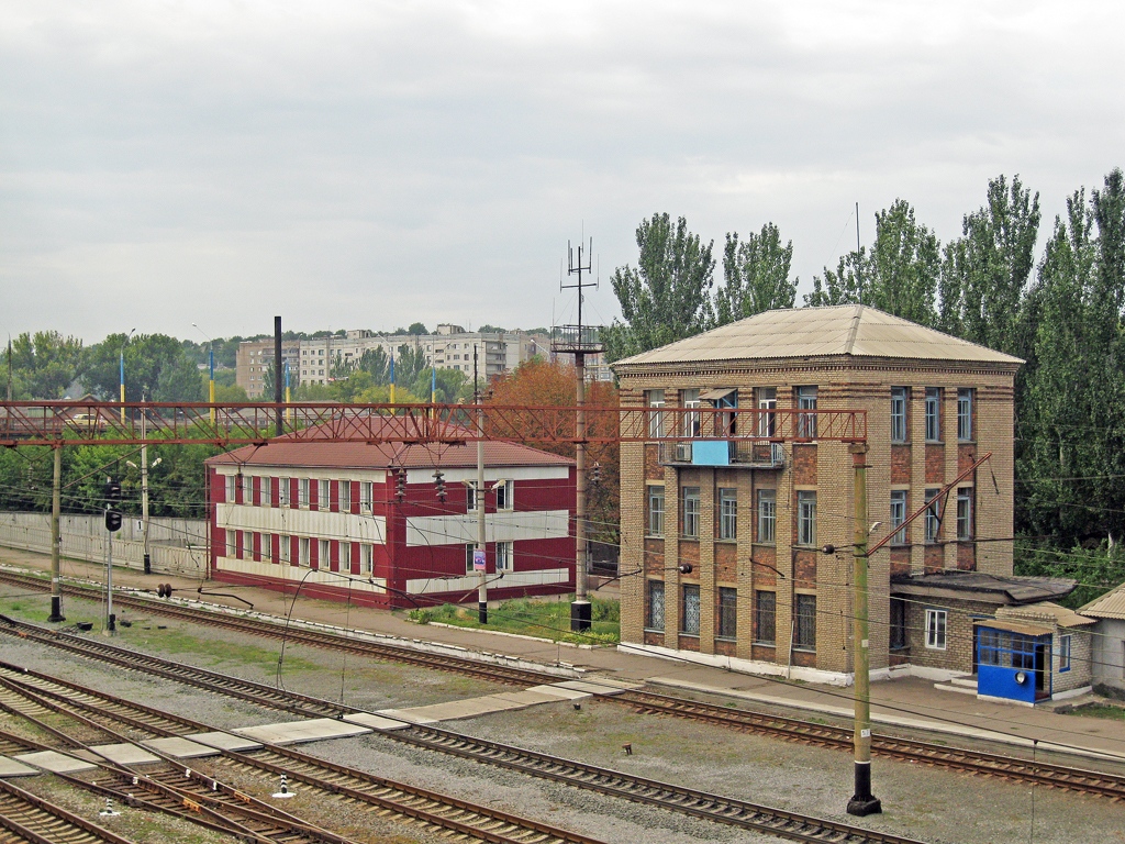Kramatorsk, Железнодорожная улица, 1; Железнодорожная улица, 1