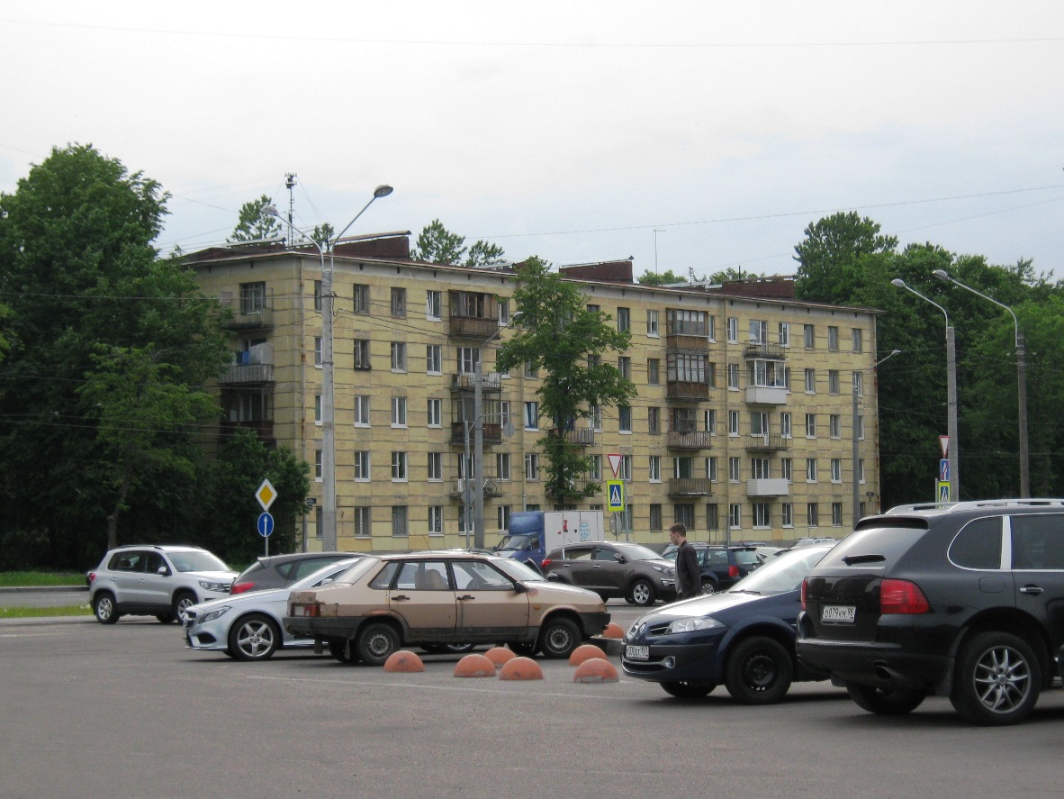 Petersburg, Улица Ленсовета, 65
