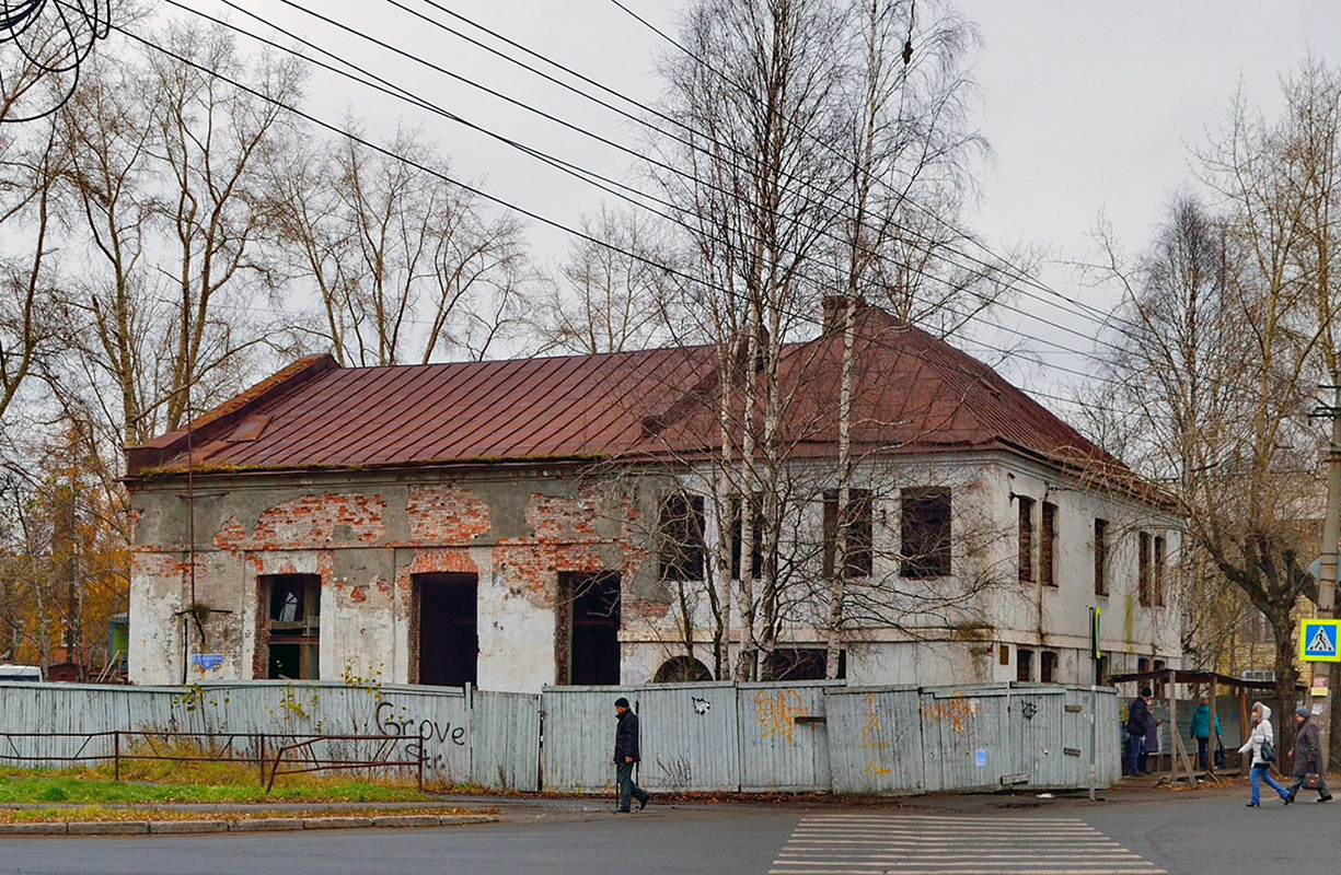 Archangielsk, Улица Суворова, 13