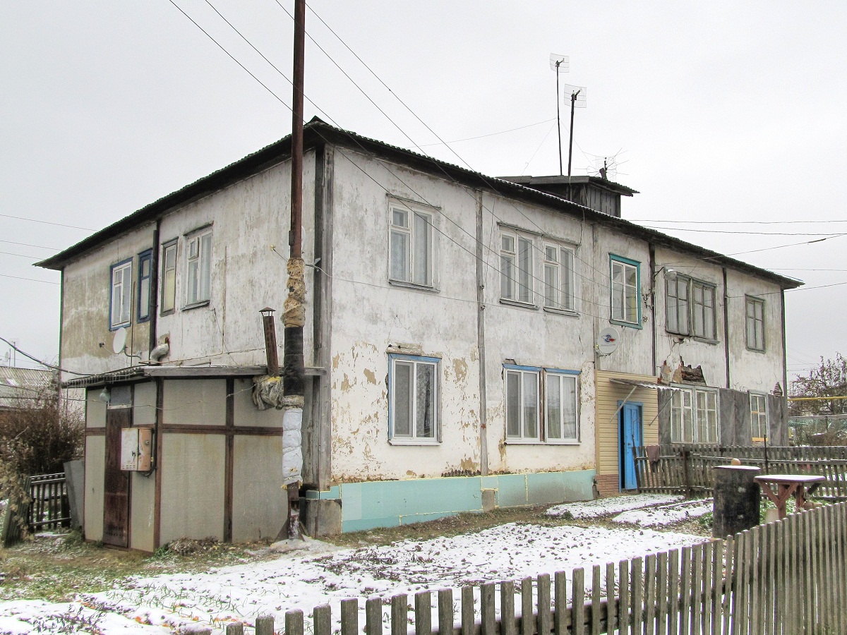 Pereslavsky District, other localities, пос. Приозёрный, Переславская улица, 1
