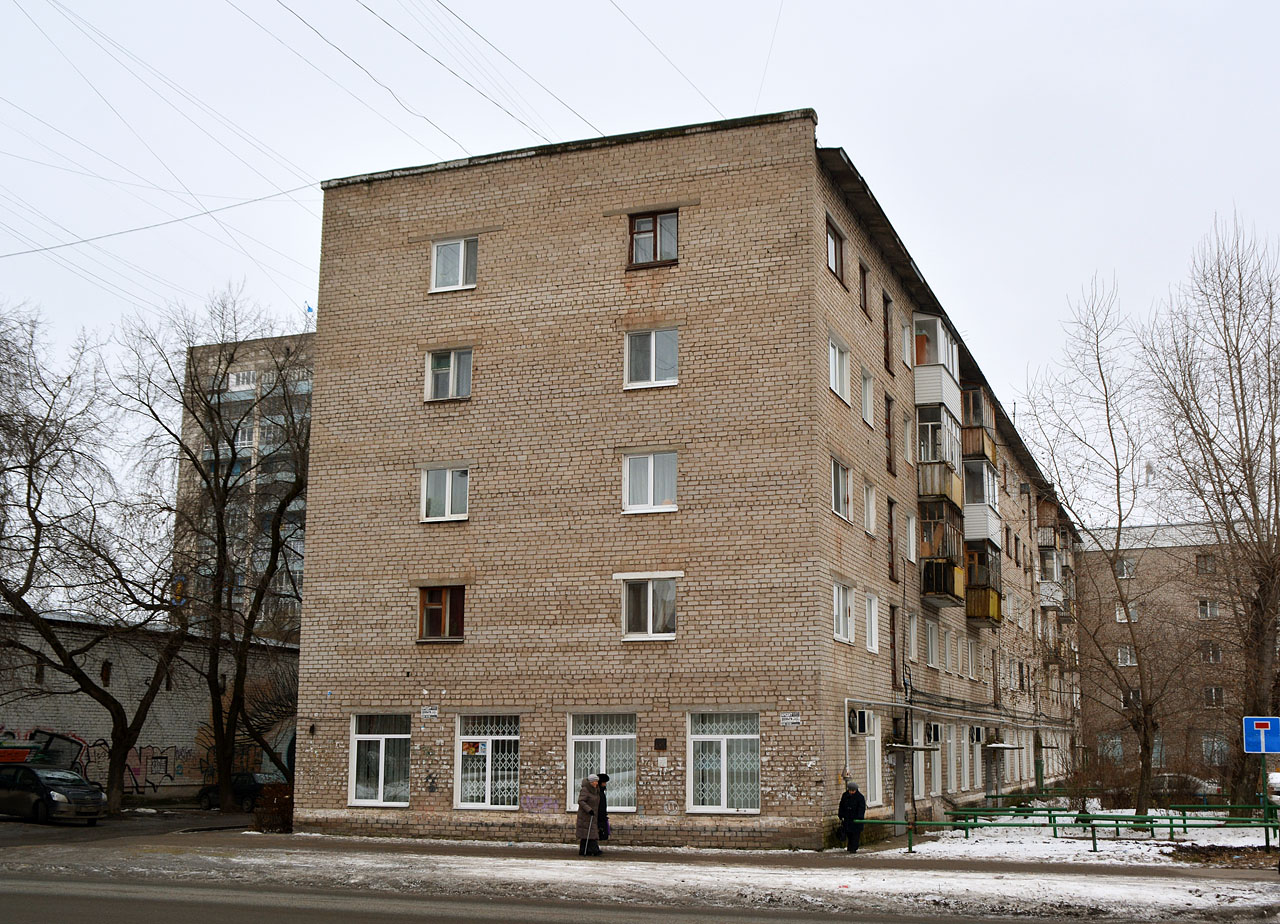 Perm, Улица Мира, 76
