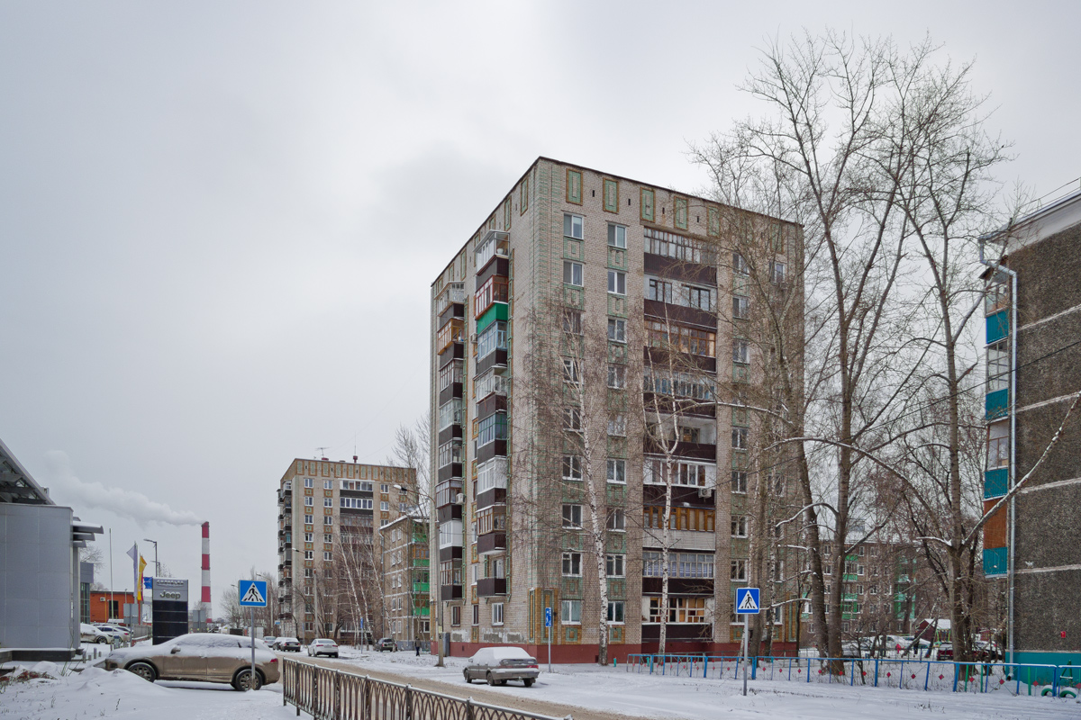 Kazan, Улица Гагарина, 39А; Улица Гагарина, 35А