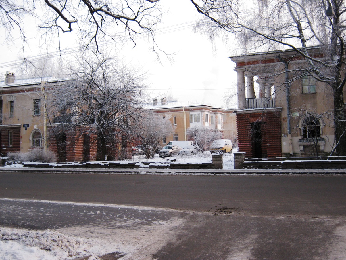 Petersburg, Улица Крупской, 10; Улица Крупской, 14