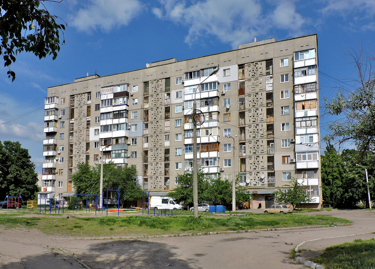 Kharkov, Улица Гвардейцев-Широнинцев, 11В