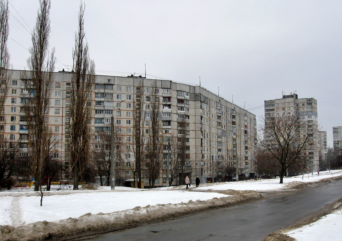 Kharkov, Улица Амосова, 42; Улица Амосова, 48; Улица Амосова, 50