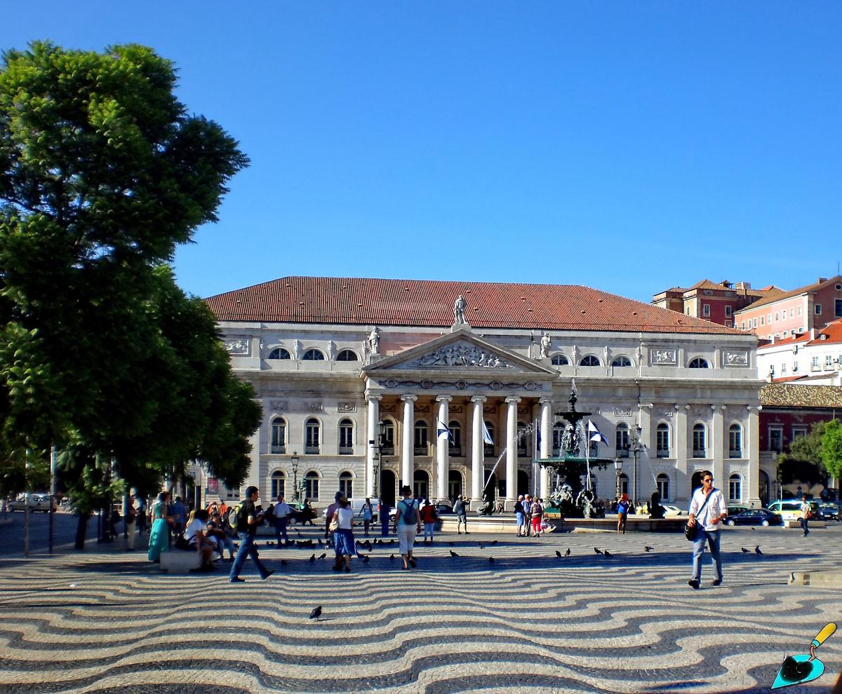 Лиссабон, Praça de Dom Pedro IV