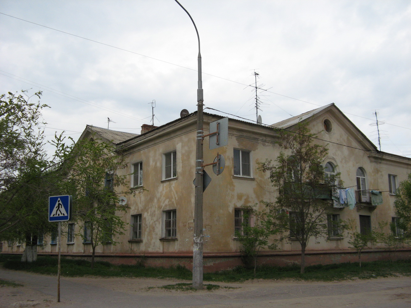 Wolgograd, Петроградская улица, 2