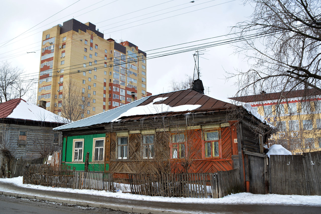 Perm, Улица Пушкина, 109; Улица Пушкина, 103