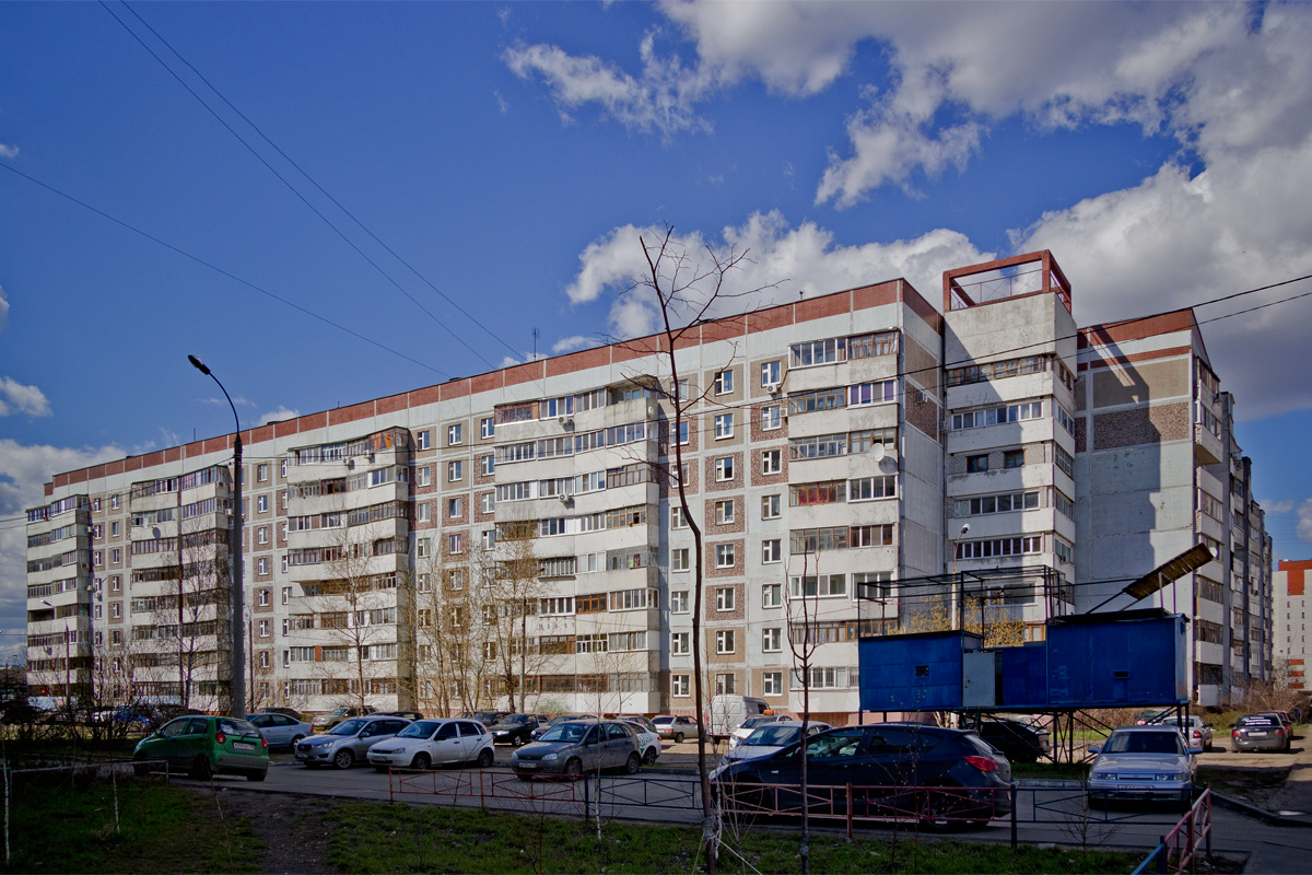 Kazan, Улица Четаева, 38; Улица Четаева, 36