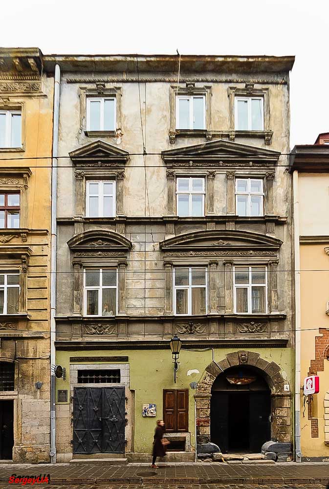 Lviv, Русская улица, 4