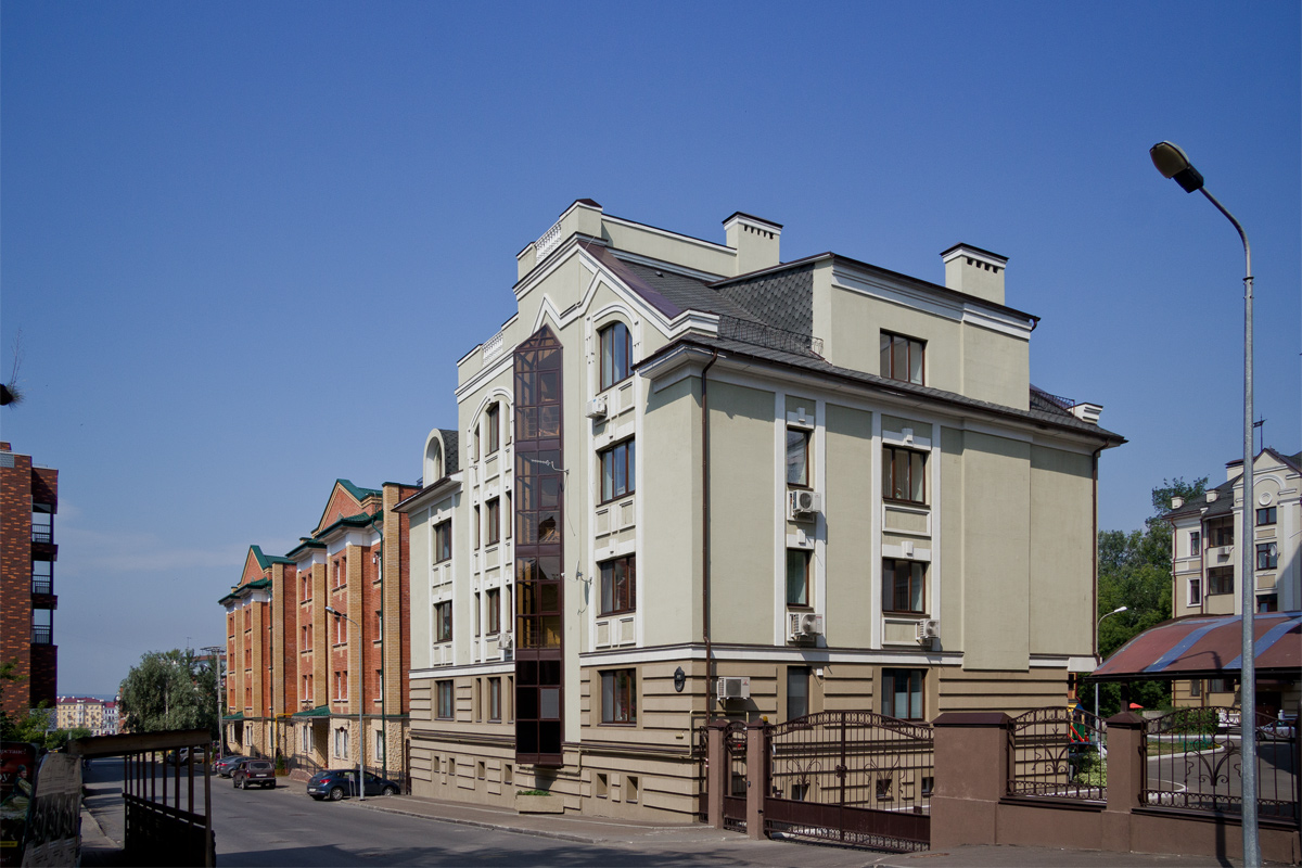 Kazan, Улица Некрасова, 21; Улица Некрасова, 23; Улица Некрасова, 27