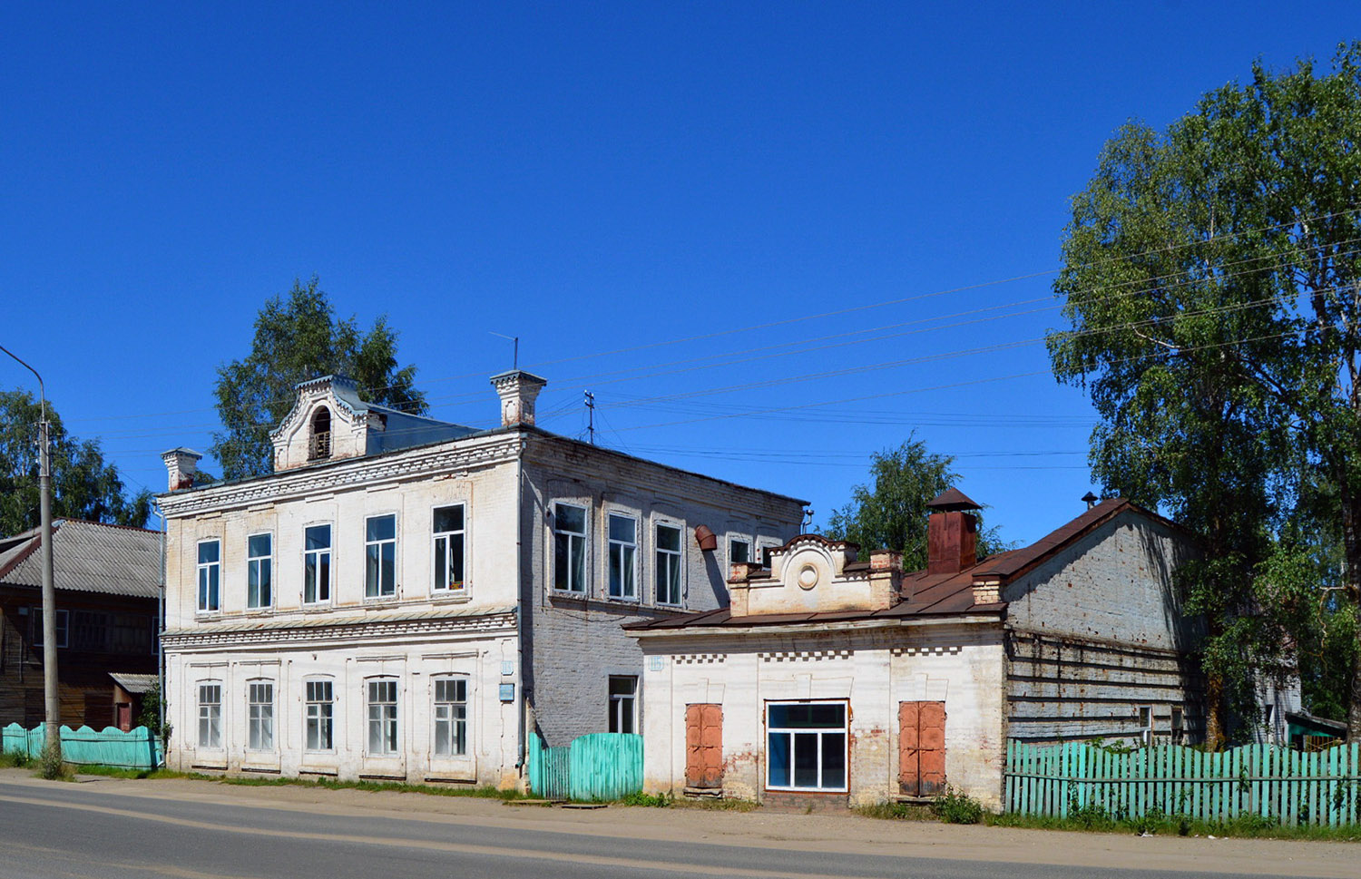 Veliky Ustyug, Красная улица, 113; Красная улица, 115