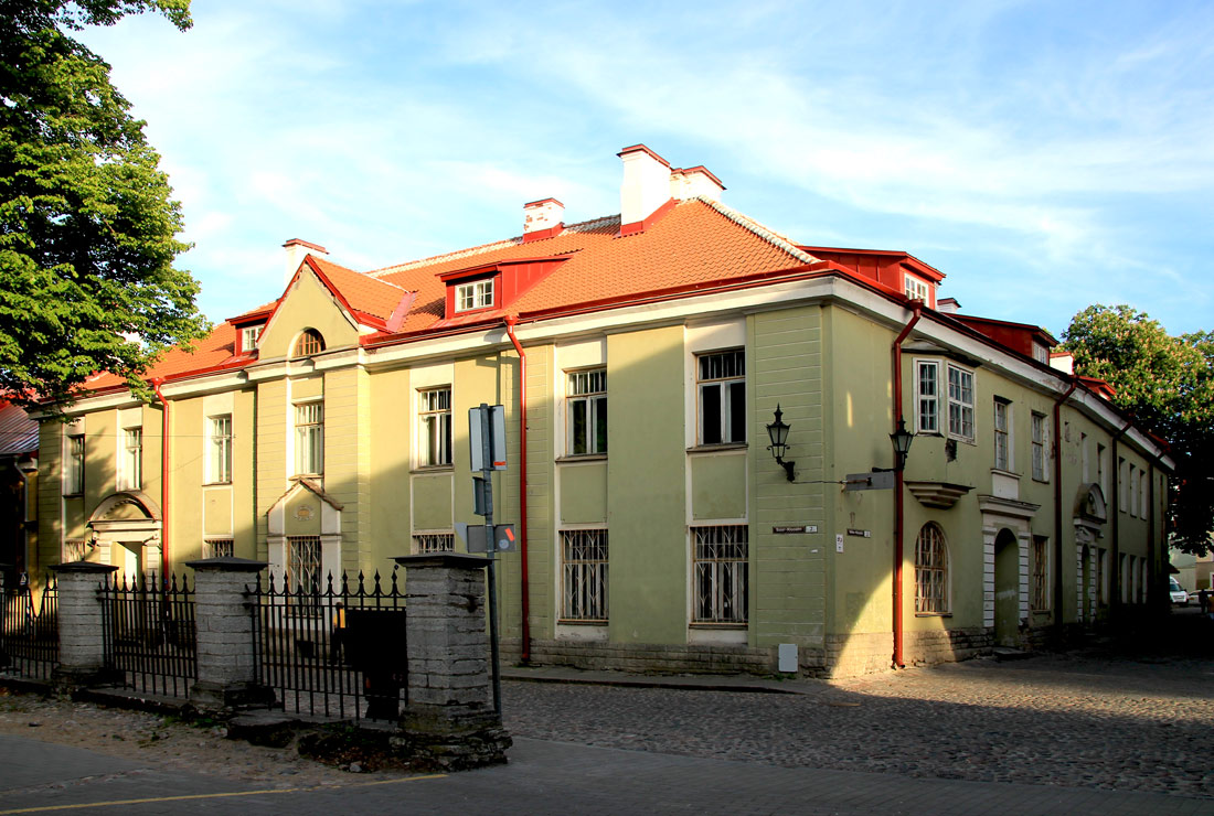 Таллин, Suur-Kloostri, 7