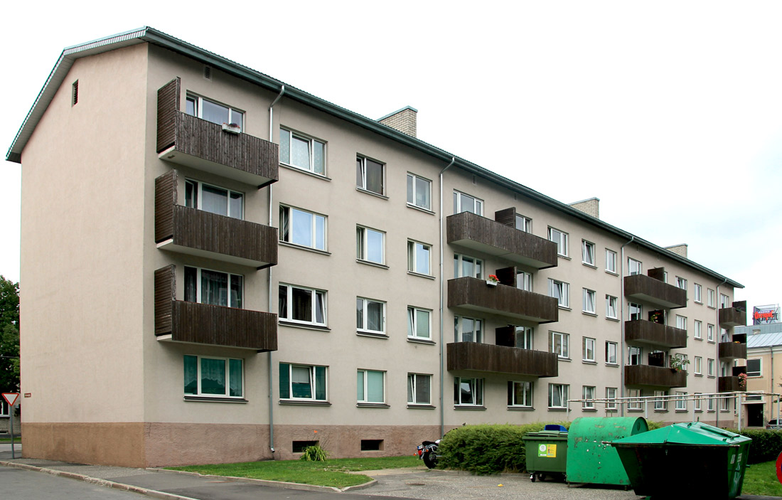 Pärnu, Pikk, 9