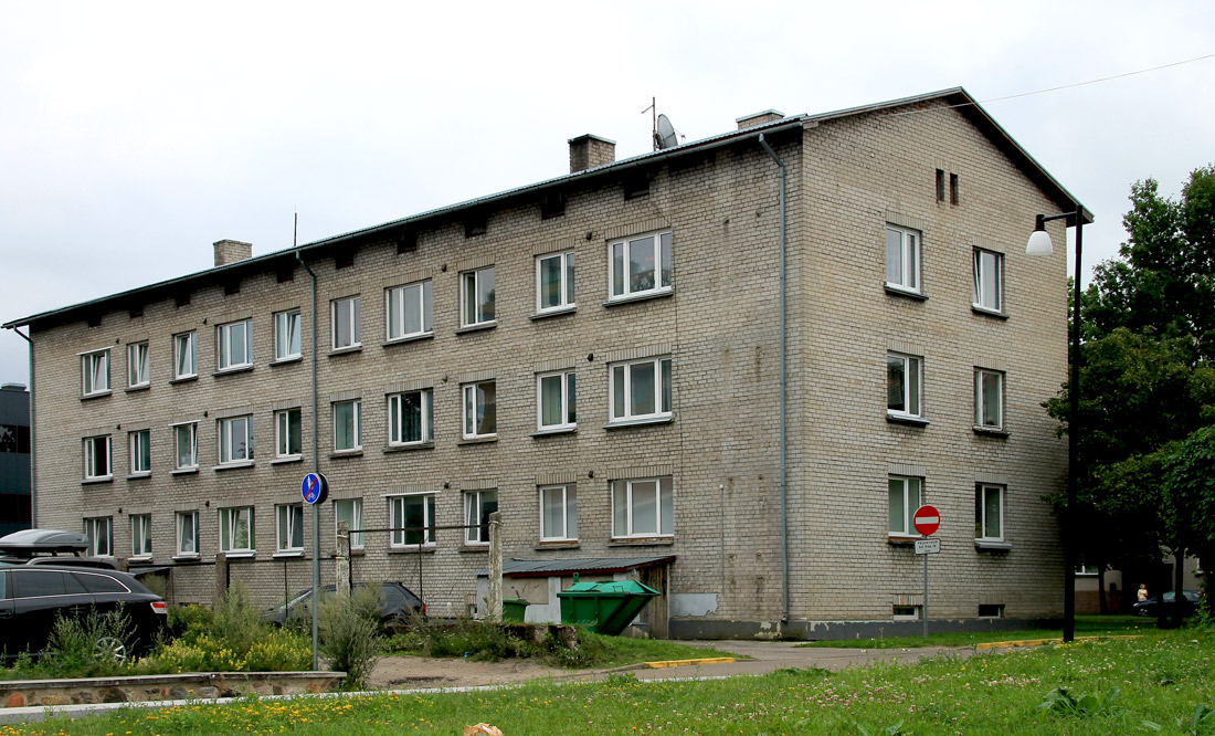 Pärnu, Pikk, 10