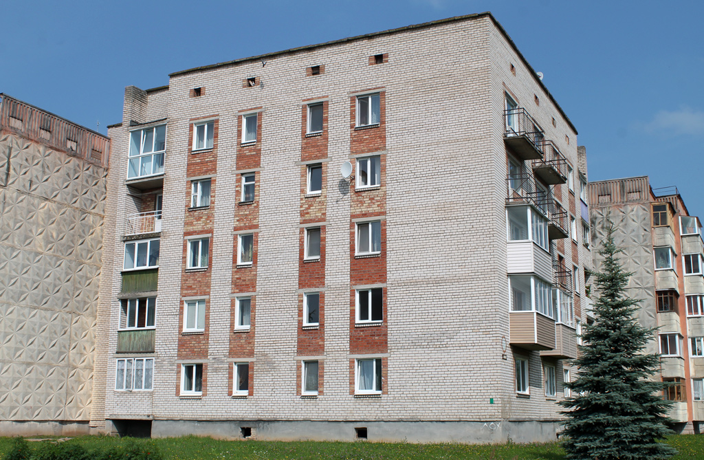 Chashniki, Ленинская улица, 73
