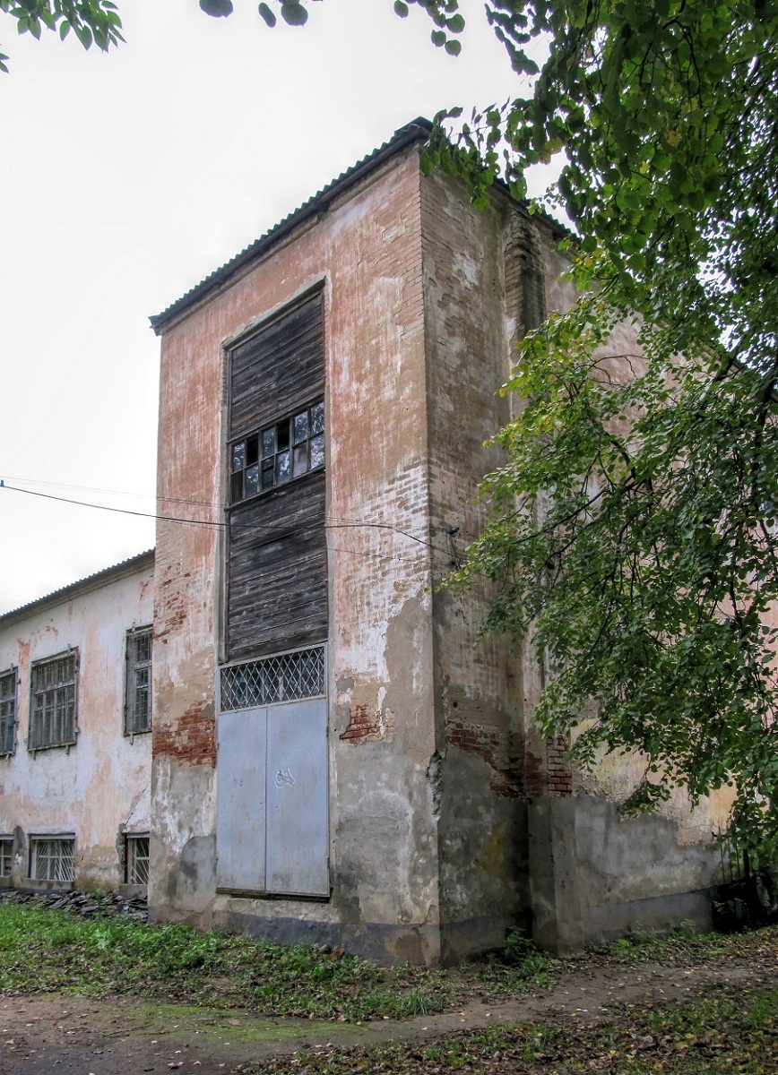 Krasnye Tkachi, д. Ноготино, 2б Старое здание