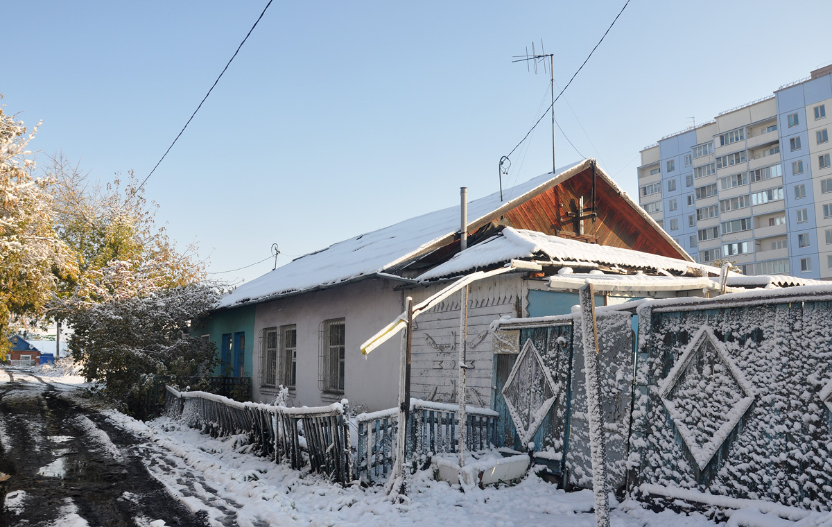 Omsk, 1-й Целинный переулок, 15