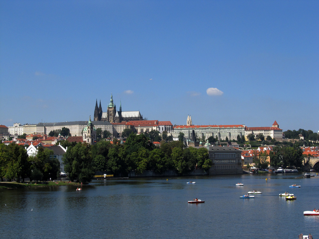 Прага, U Sovových mlýnů, 4; Malostranské náměstí, 29; Hrad III nádvoří, ?. Прага — Panoramas
