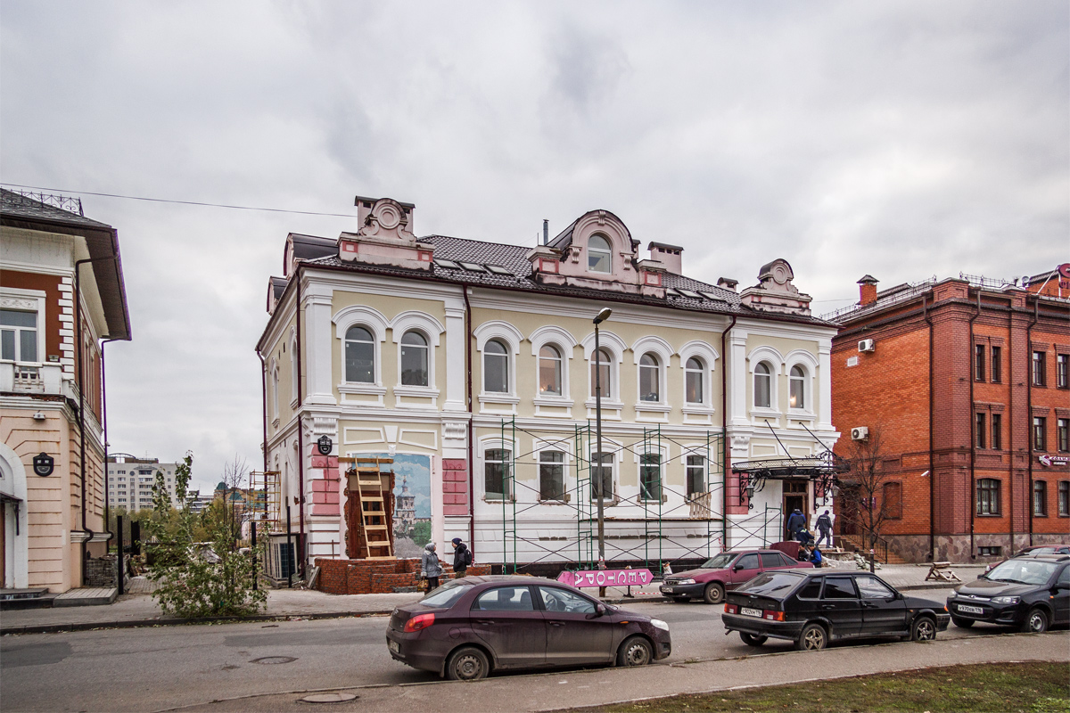 Казань, Петербургская улица, 80