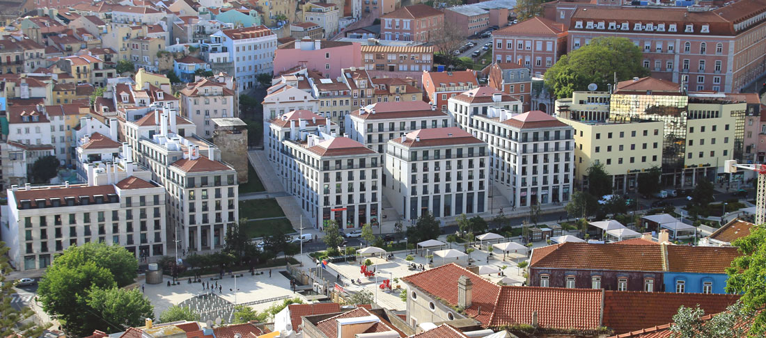 Лиссабон, Travessa do Arco da Graça, 19; Rua Palma, 41; Rua Palma, 8; Praça Martim Moniz. Лиссабон — Панорамы