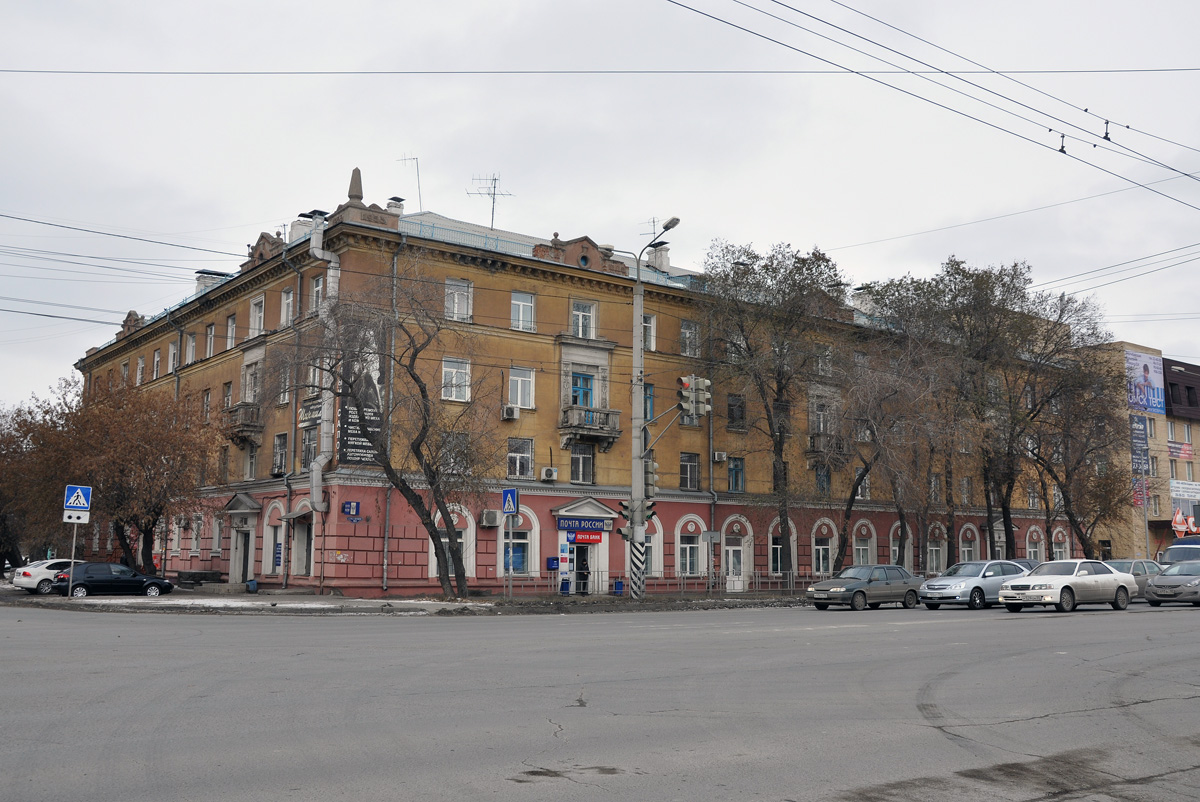 Омск, Улица 10 лет Октября, 193