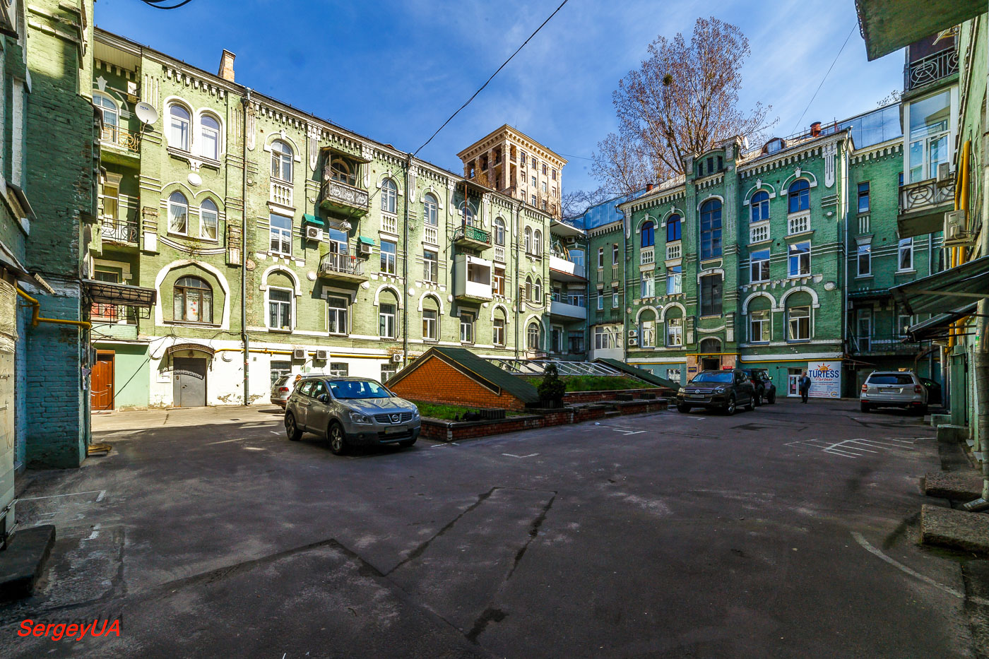 Kyiv, Лютеранская улица, 3