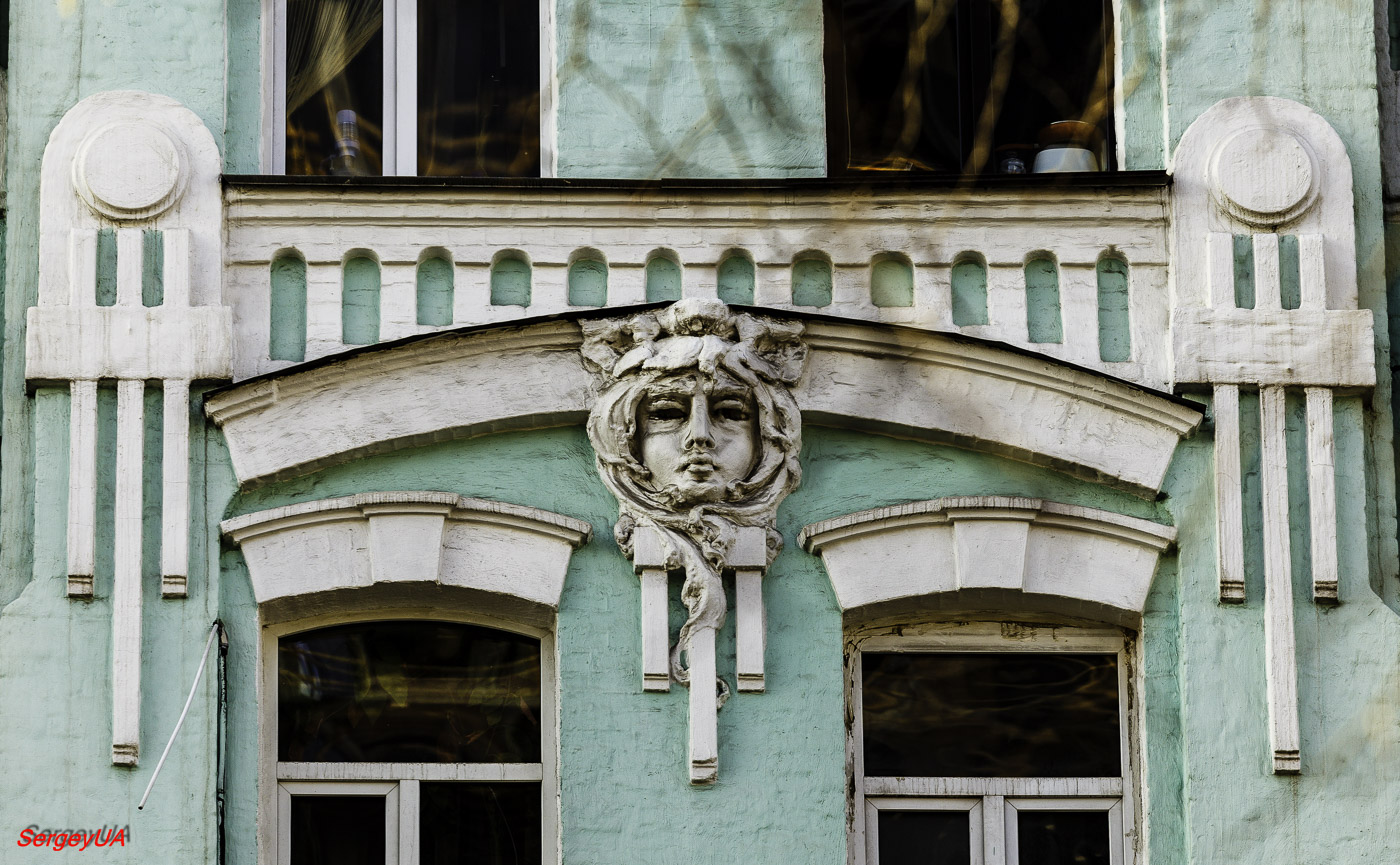 Киев, Большая Васильковская улица, 106