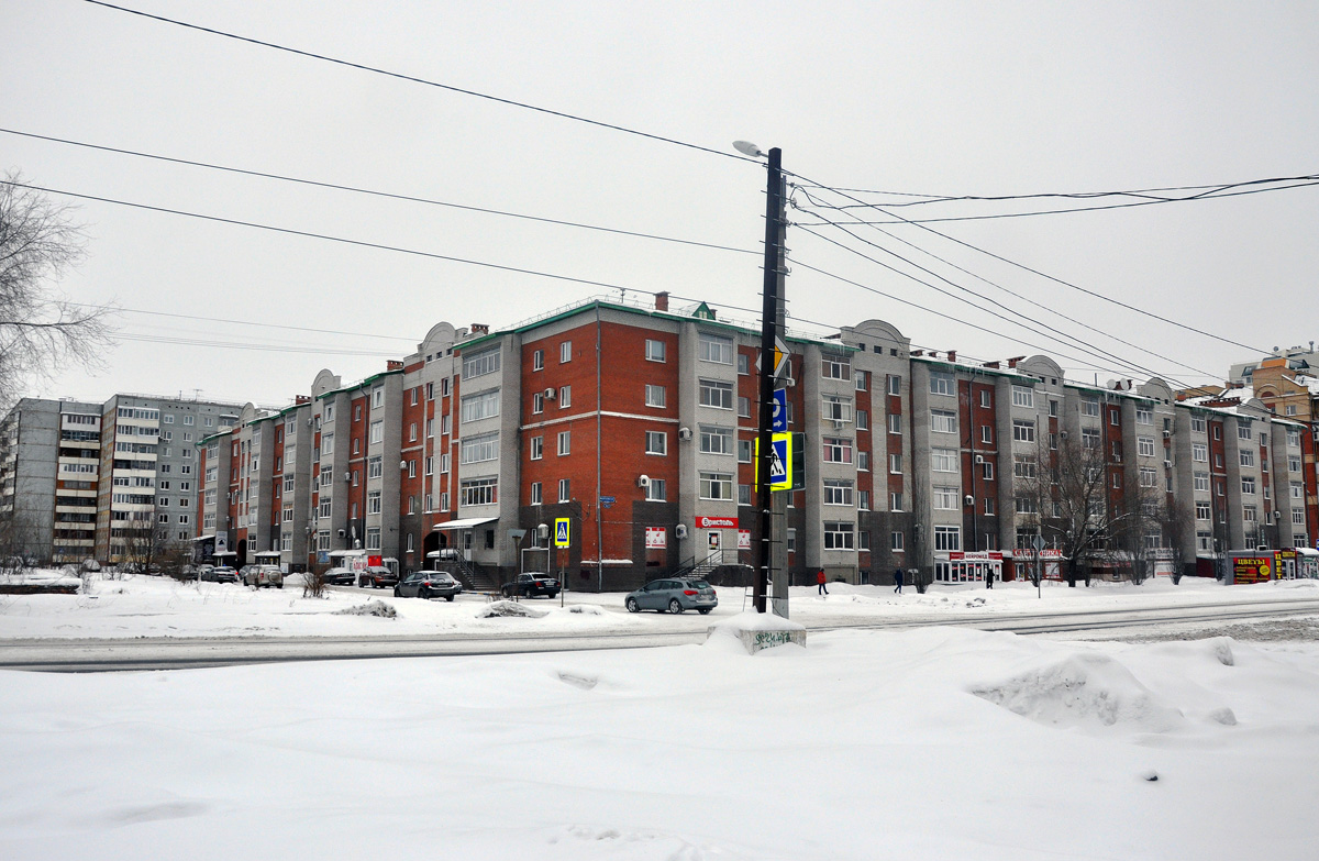 Omsk, Улица Перелёта, 18
