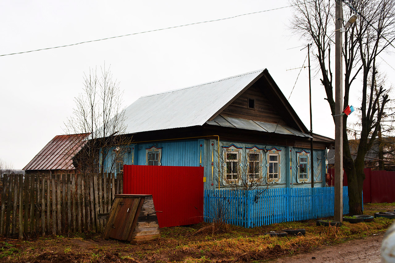Permsky district, other localities, с. Башкултаево, улица Мавлютова, 31