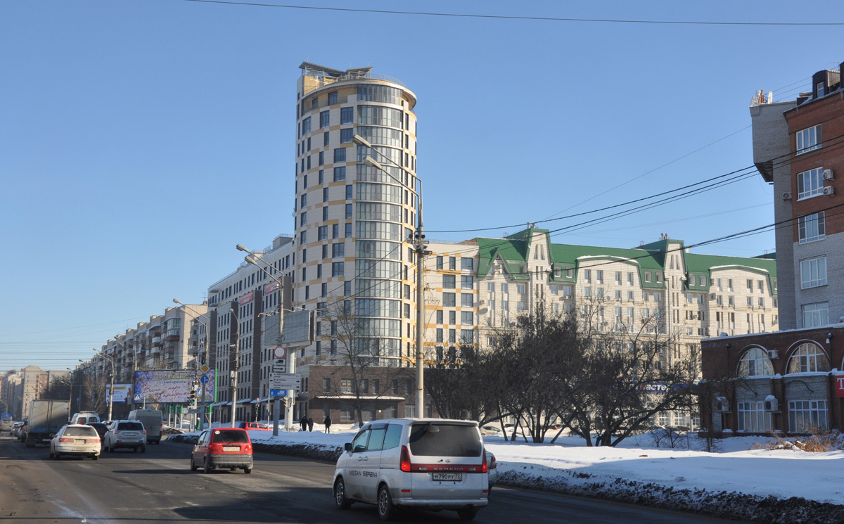 Omsk, Улица Маршала Жукова, 101; Улица Масленникова, 58