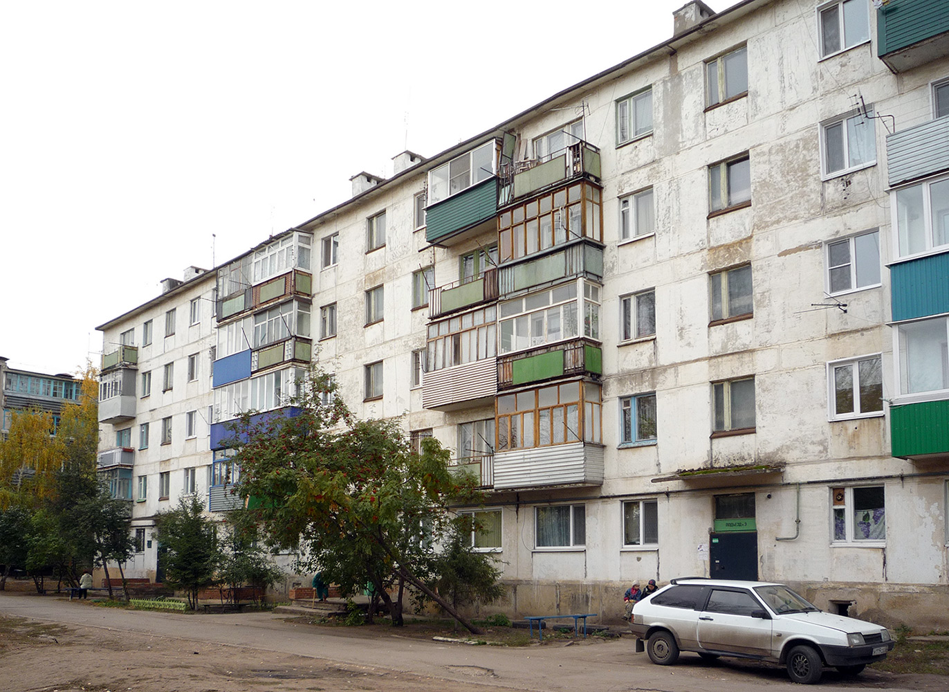 Bezenchuk, Комсомольская улица, 49