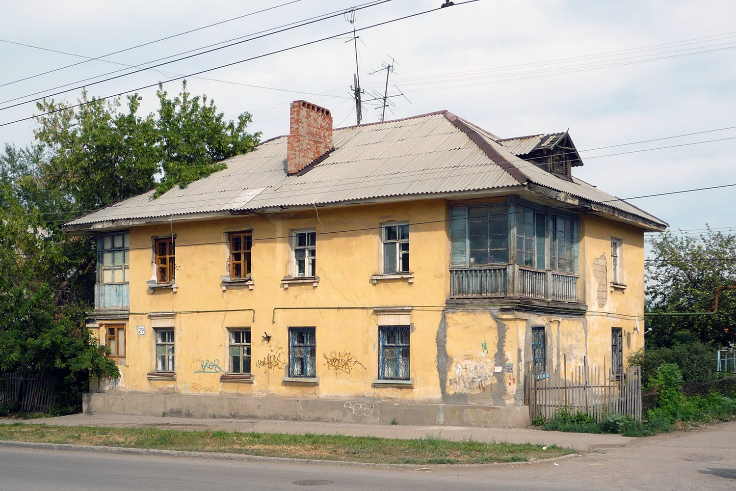 Novokuybyshevsk, Улица Суворова, 29