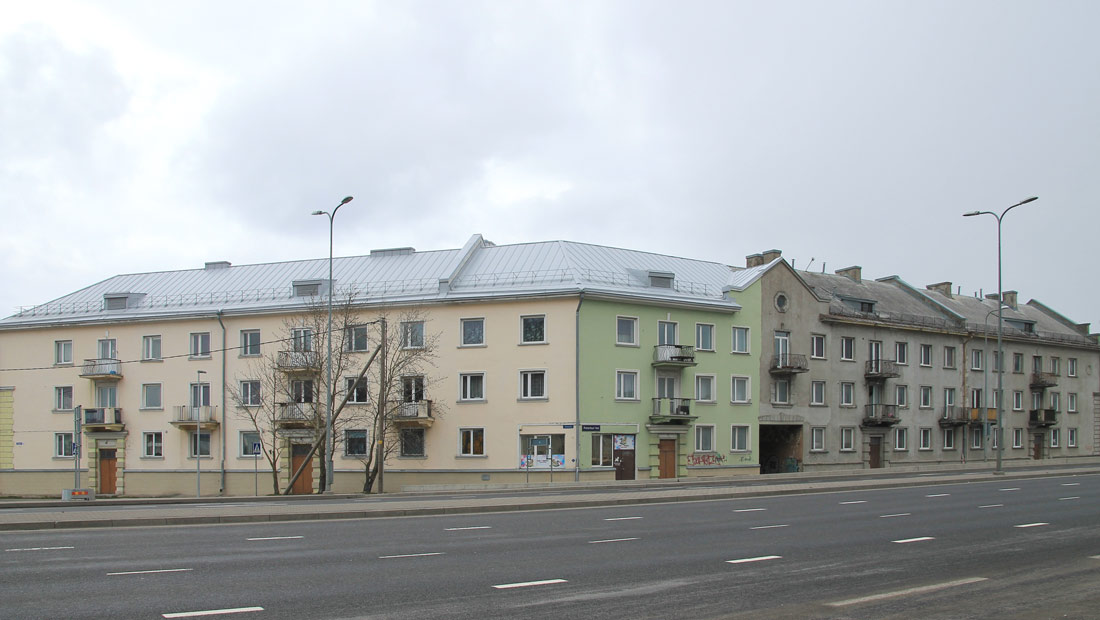 Tallinn, Kivimurru, 45; Peterburi tee, 9